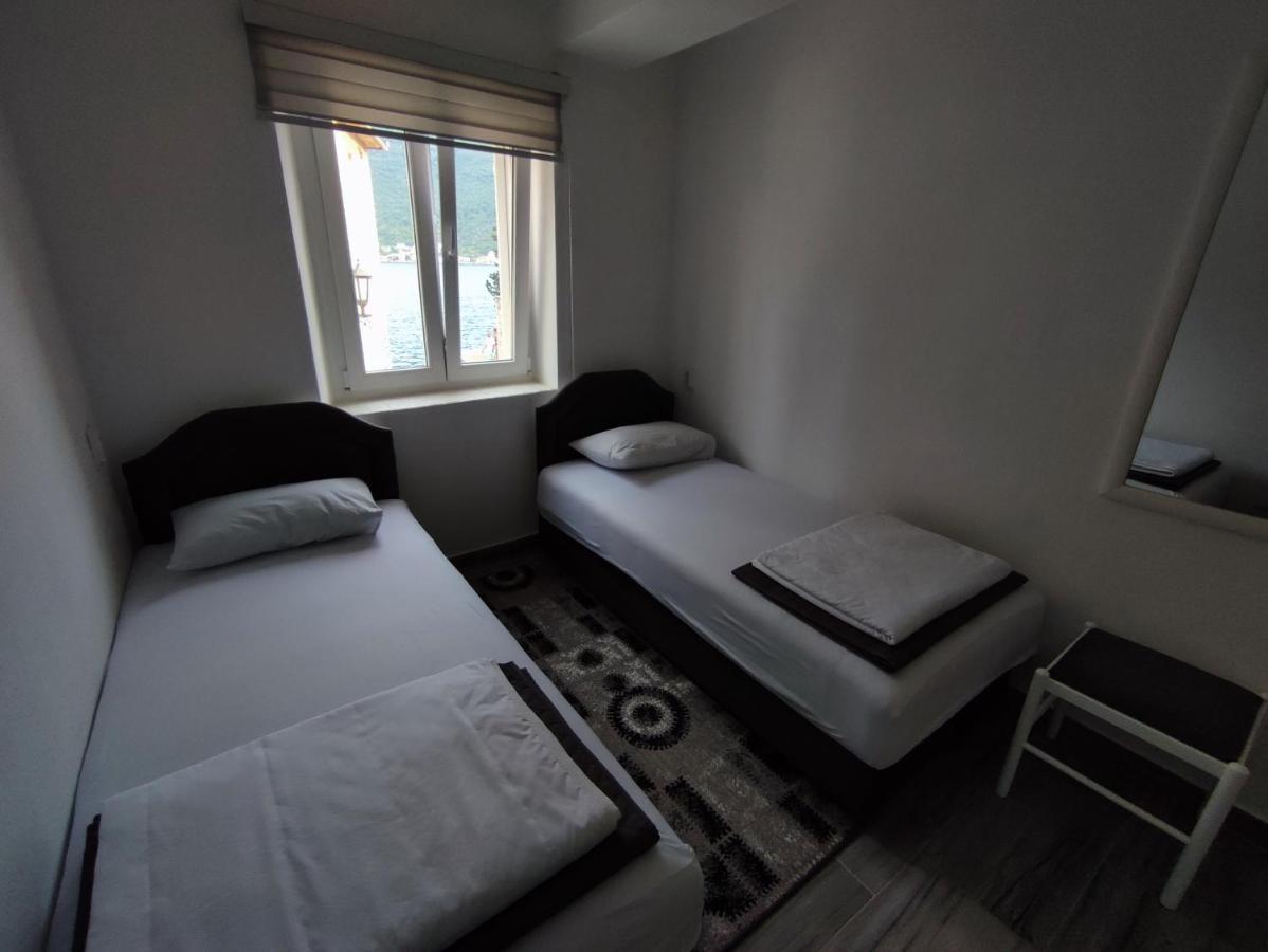 Apartment Rosic ペラスト エクステリア 写真