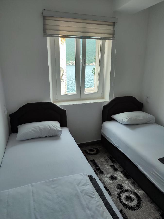 Apartment Rosic ペラスト エクステリア 写真