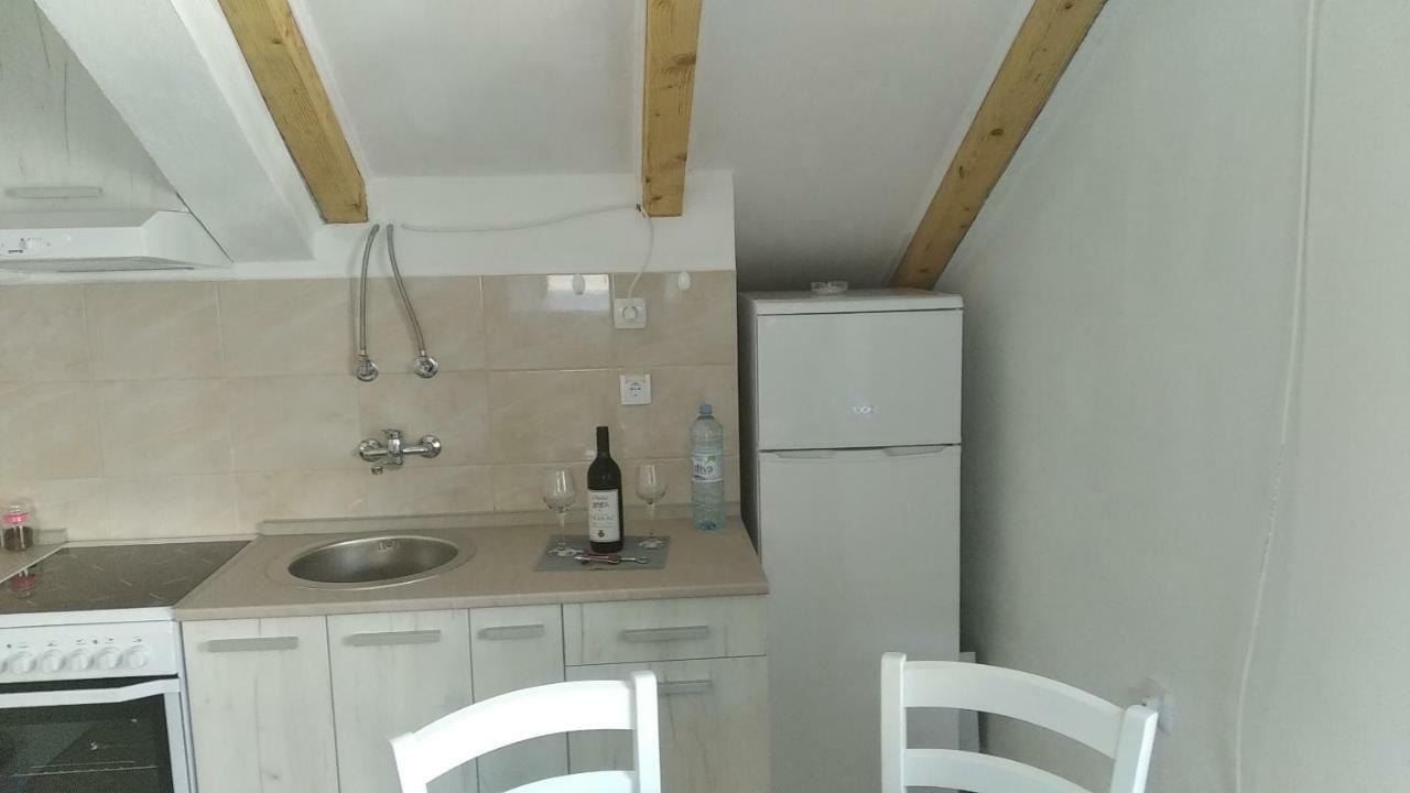 Apartment Rosic ペラスト エクステリア 写真